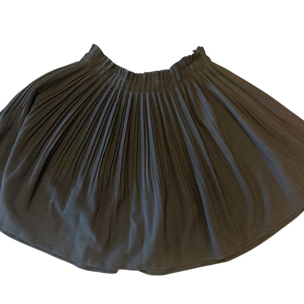 Mini Skirt That’s It Classy Pleated Womens Size Large but fit Medium Pre-owned.